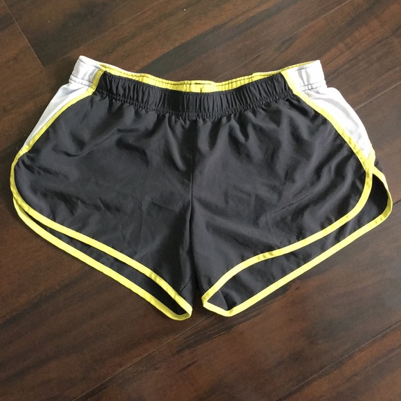 Xersion Pants - ✨Xersion Running Shorts